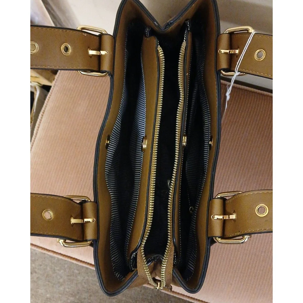 Gorgeous Light Brown Purse